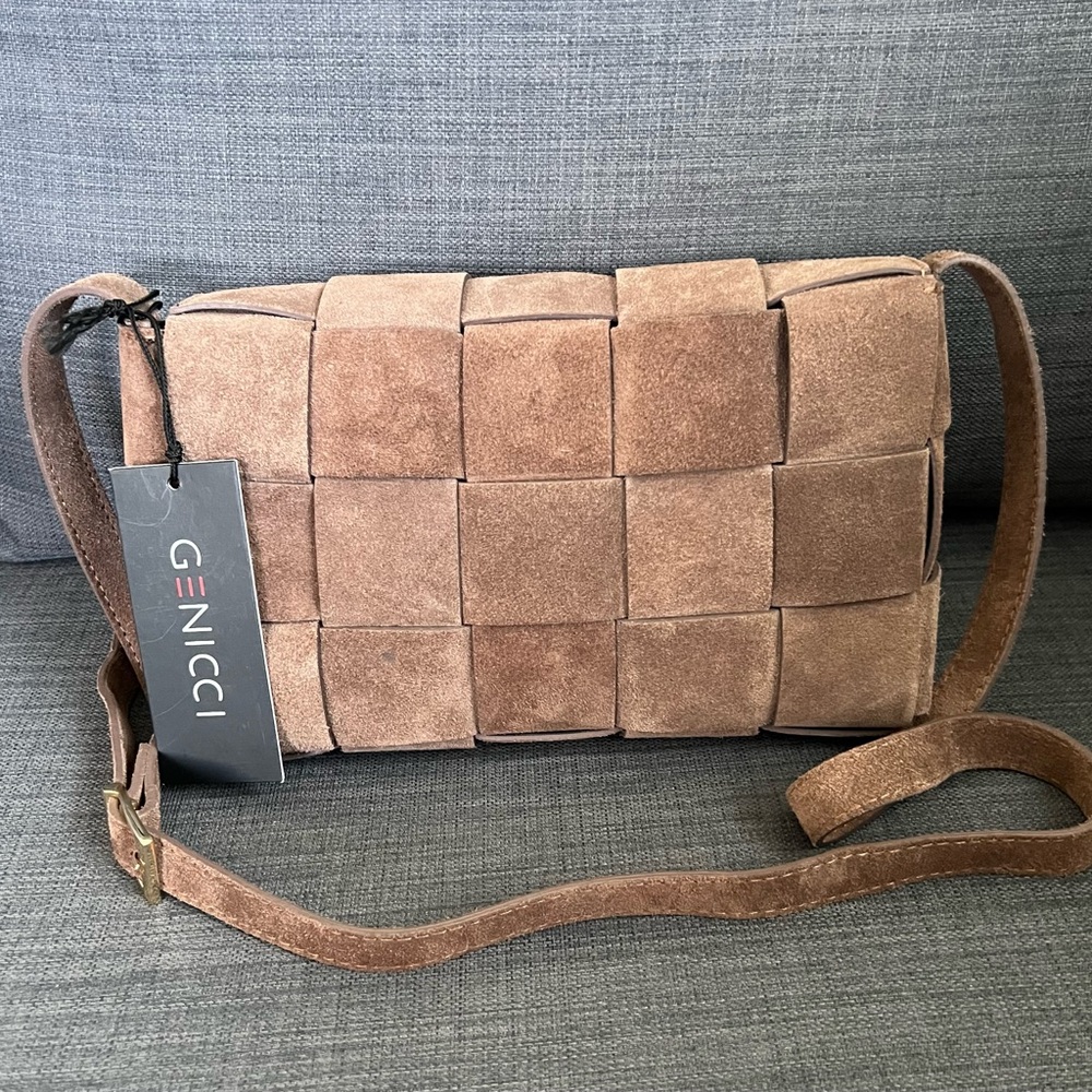 NWT GENICCI CROSSBODY SHOULDER BAG ITALIAN LEATHER